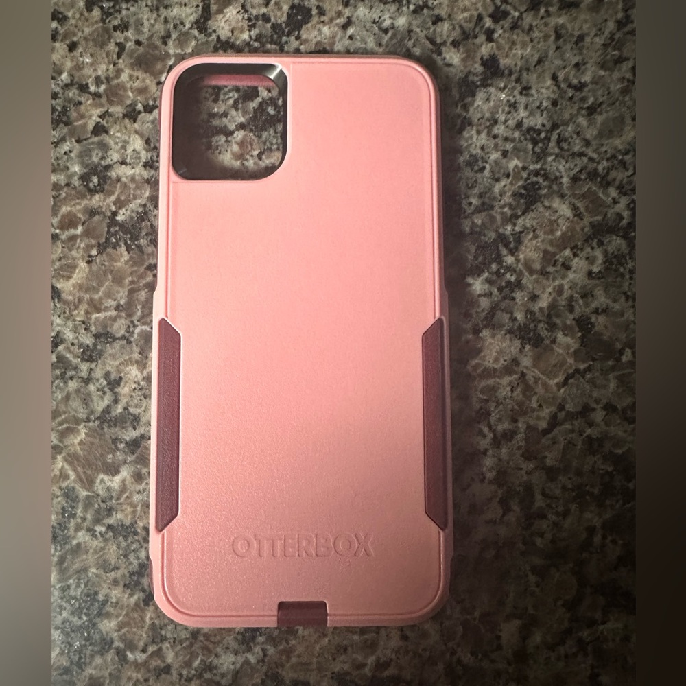 Otterbox Commuter Series iPhone 11 Pro Max case